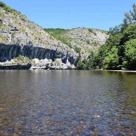 Bed and Breakfast Camping Chez Francis Loupiac  Екстер'єр фото