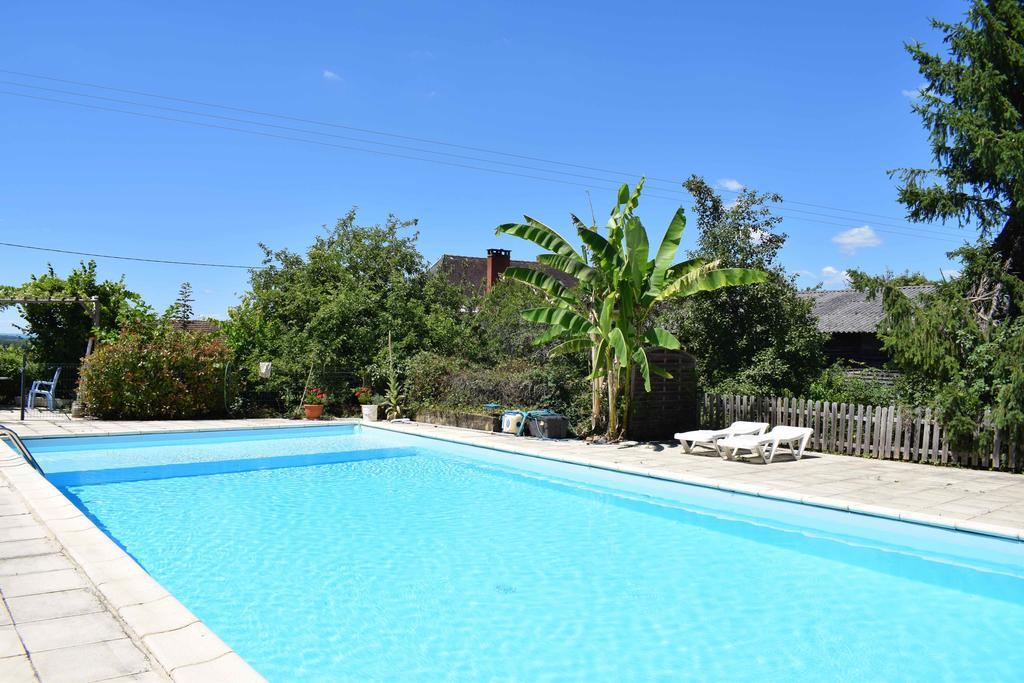Bed and Breakfast Camping Chez Francis Loupiac  Екстер'єр фото